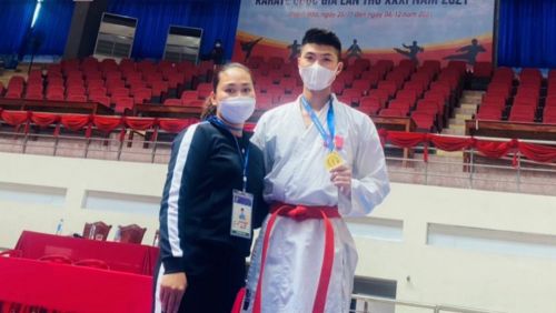 Giải vô địch Karate Quốc gia: VĐV Nguyễn Văn Nhật giành HCV đầu tiên cho đội tuyển Karate Bắc Ninh