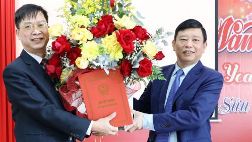 Bắc Ninh: Trao Quyết định bổ nhiệm Phó Chủ tịch Hội đồng quản lý kiêm Giám đốc Quỹ Phát triển đất tỉnh